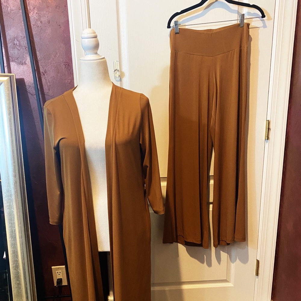 NWT Code Vitesse Cognac Long Coat snd Palazzo Pant